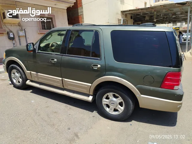للبيع سيارة فورد اكسبيديشن 2004 مفحوصة ومجددة بسعر مغري في جدة