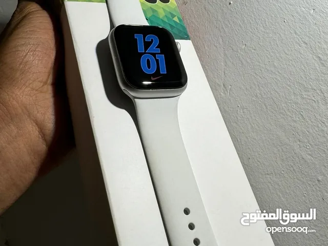 Apple watch Siris 8  ساعة جديده ستخدام قليل بعدهي بلضمان مالها كلش نظيفه البطاريه100 خدش مابيها