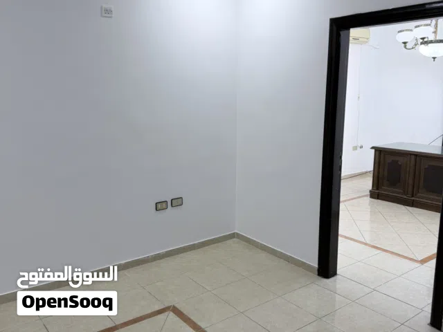 مكتب للايجار