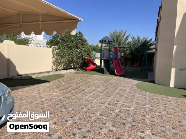 منزل للبيع موقع ممتاز في سفالة ابراء مكون من دور واحد  مجلس صاله 3 غرف مطبخ مع أستور  4 دورات مياة