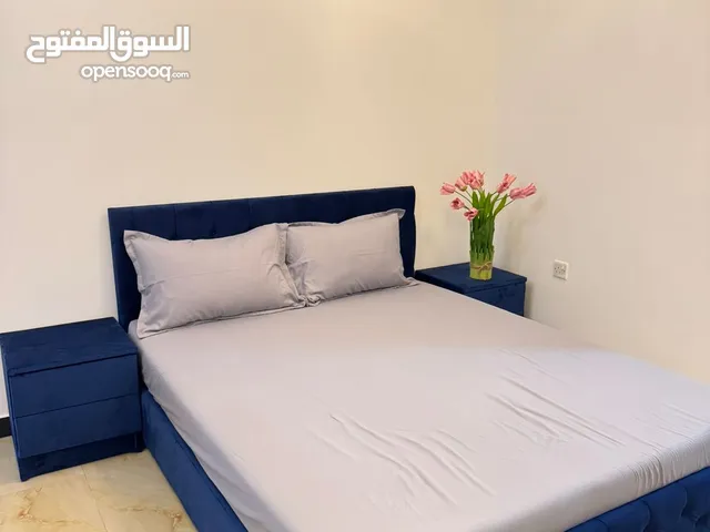 غرفه للايجار في المعبيله الثامنه اول ساكن A furnished room for rent in Maabela 8, first tenant