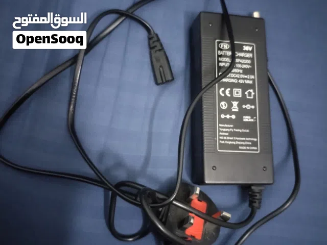 شاحن سكوتر كهربائي