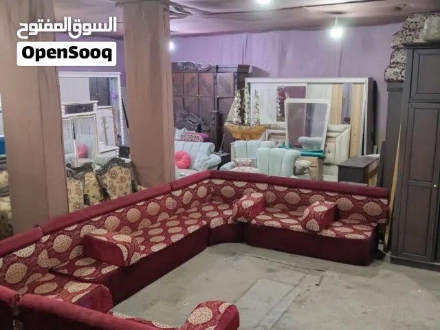 فراش عربي مكون من ثلث فرشات مع مساند وماركيهم وزاويتين ضغط 40 مع سجاده