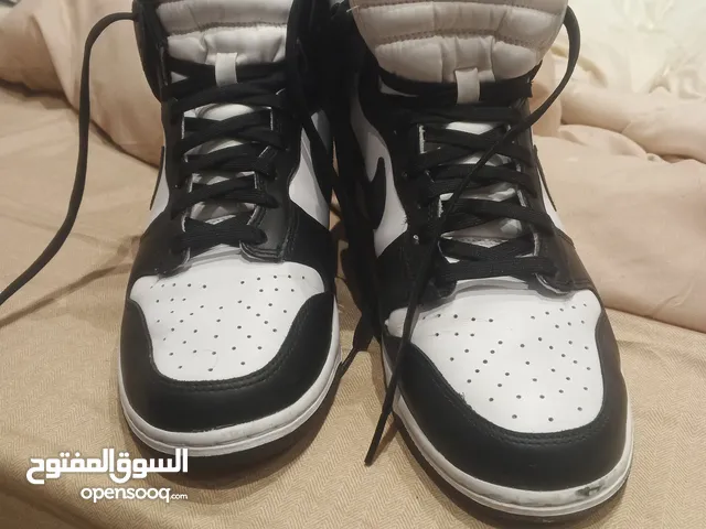42.5 Others in Muharraq