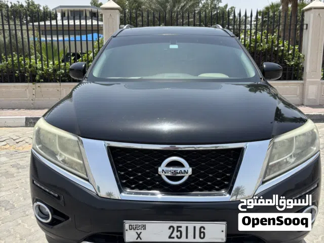 2014 Nissan Pathfinder SV AWD 130k KM GCC Specs Family Used Accident Free