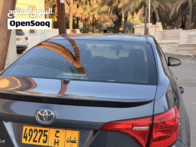Used Toyota Corolla in Al Dakhiliya