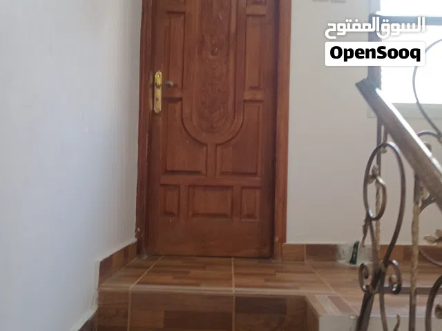 منزل للبيع في مدينة عيسى