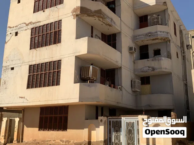 عمارة للايجار بالكامل في الازهري مربع (10) تاني ناصية من الشارع الرئيسي