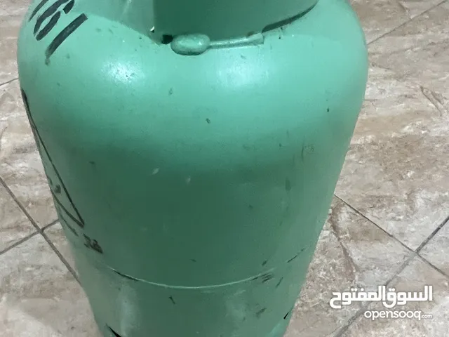 جرة غاز نصف ممتلئة