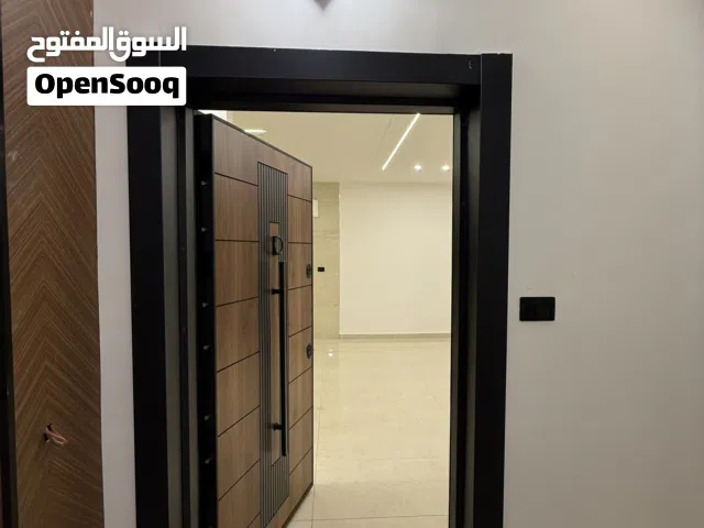 135 m2 3 Bedrooms Apartments for Sale in Amman Al Bnayyat