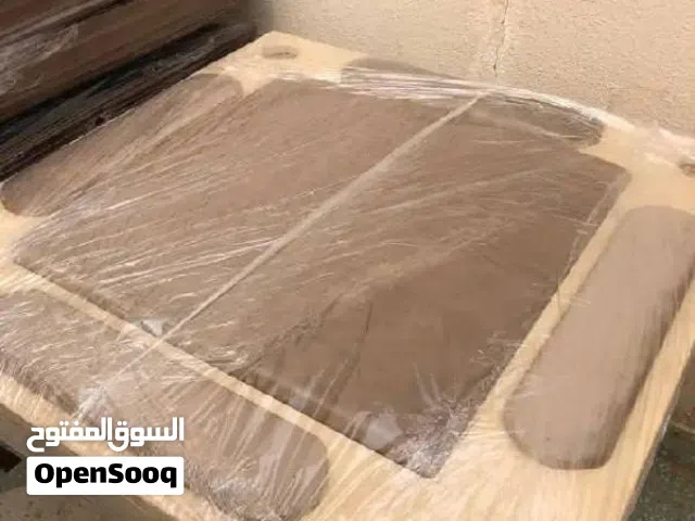 تفصيل طاولات بلوت حسب الطلب و على تصميمك الخاص لون الخشب و القماش الي تبيه للطاولة