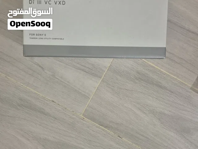 عدسه من Tamron  جديد