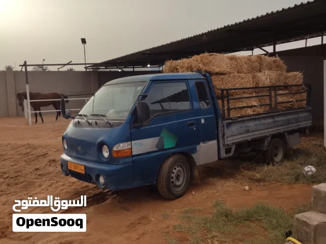 بورتر لنقل البضائع داخل وخارج مصراته