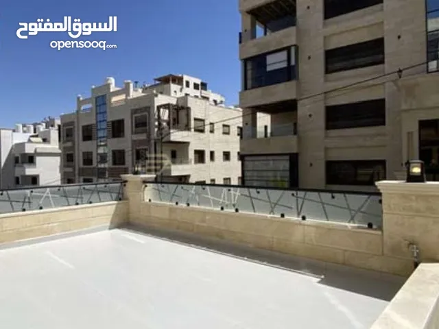 في أجمل مناطق طريق المطار شقة أرضية 240م بتشطيبات مميزة / ref 9485