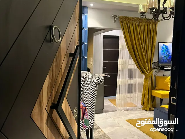 70 m2 2 Bedrooms Apartments for Sale in Giza Sheikh Zayed