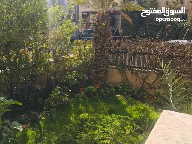 298m2 4 Bedrooms Apartments for Sale in Amman Shmaisani