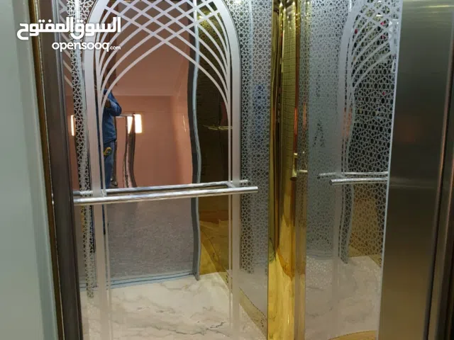 مصاعد ايطاليه