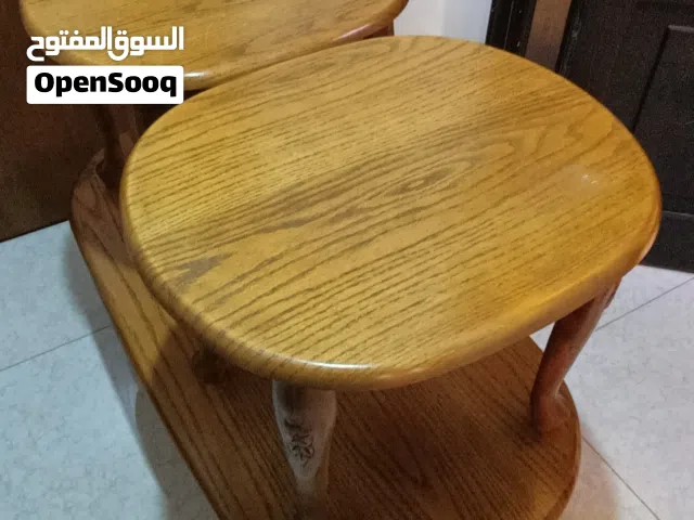 طاولات خشب