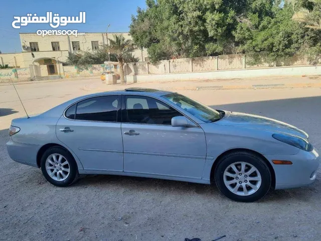 Used Lexus ES in Basra