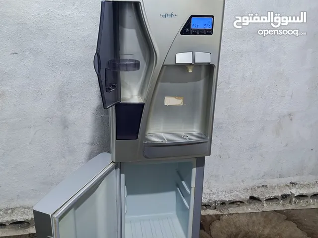 كولر مي ديجيتال لون سلفر مع حافظه سفليه فخم جدا تب نظافه حامي بارد قابل للتفاوض يوجد توصيل