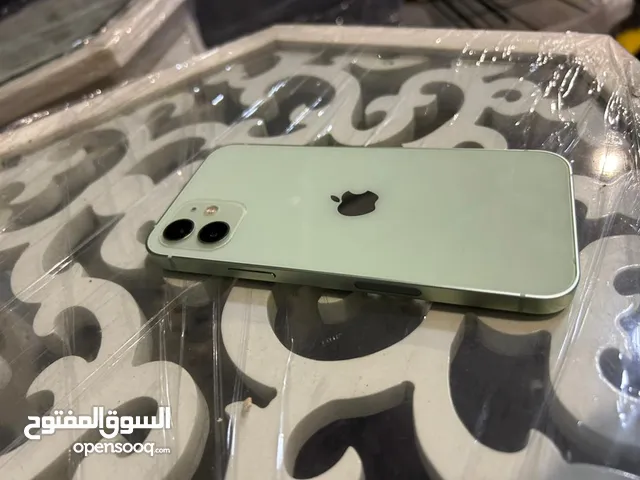 ايفون 12 بسعر مغري فيه خلل في عدن ب750 سعودي