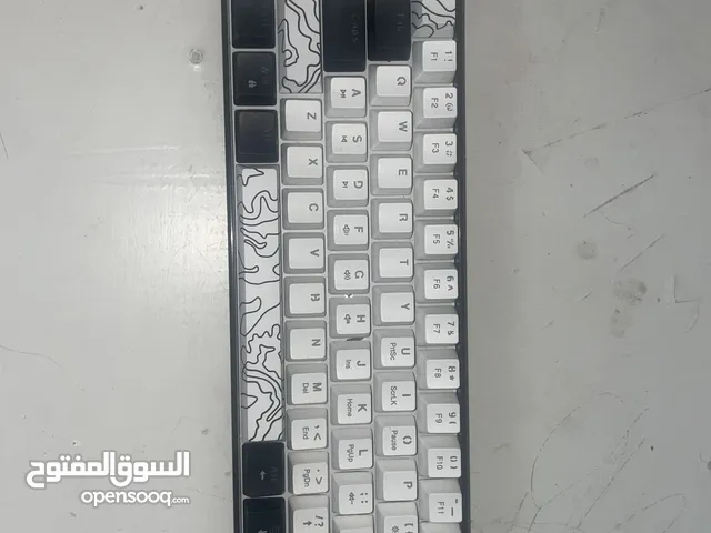 كيبورد ميكانيكي سويتش احمر من شركة Snpurdiri