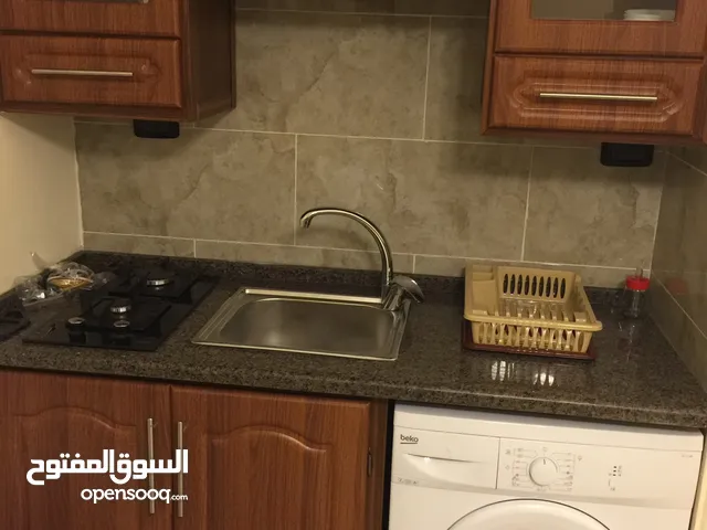 35 m2 Studio Apartments for Rent in Amman University Street