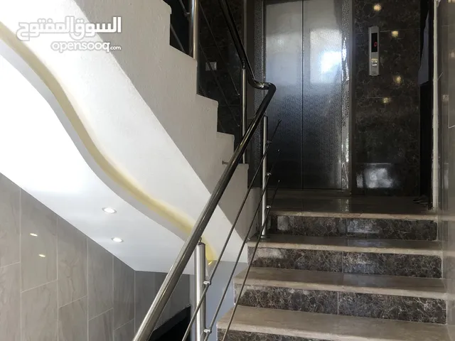 147m2 3 Bedrooms Apartments for Sale in Amman Khalda