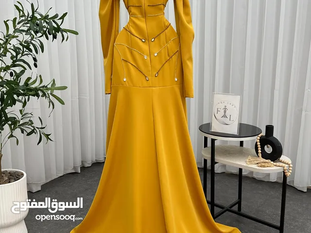فساتين سهرة