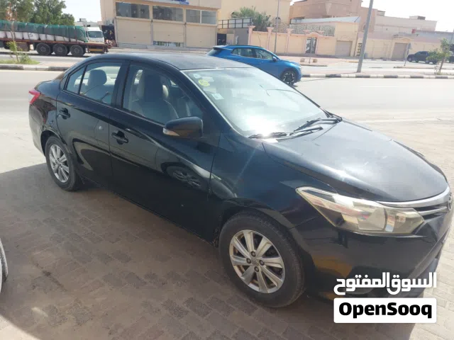 2015 تويوتا يارس G