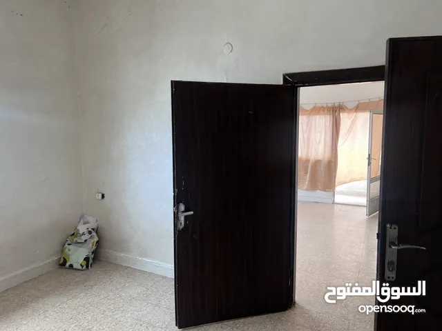 شقق غرفتين و ثلاثه غرف للايجار بجبل الحسين خلف كازيه وفا الدجاني