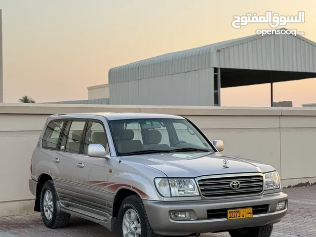 Used Toyota Land Cruiser in Al Batinah