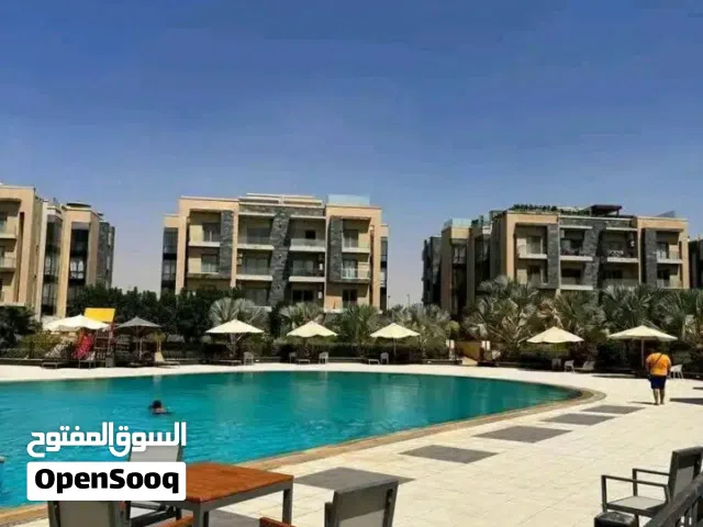 للبيع شقة متشطبة بالكامل في كمبوند سوان ليك حسن علام