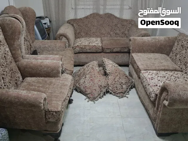 انتريه خشب زان احمر القاعده مله وليس سوست استعمال خفيف كالجديد