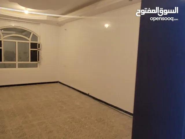 250 m2 4 Bedrooms Apartments for Rent in Sana'a Haddah