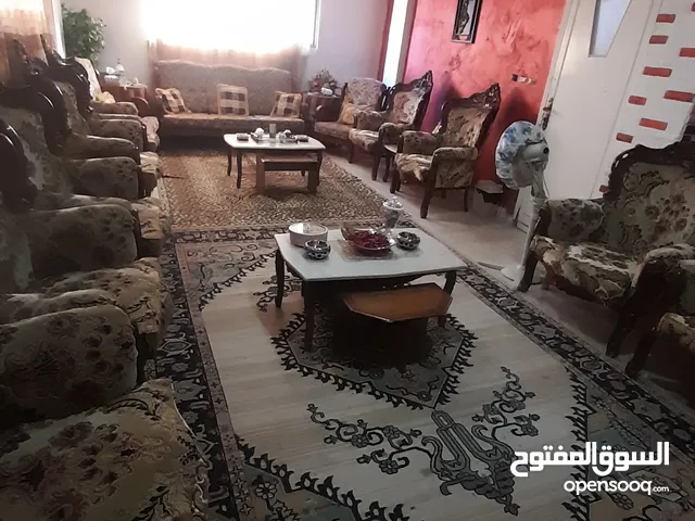 طقم كنب وتخوت مستعمل