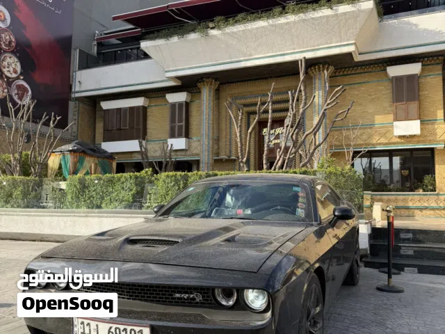 دوج جالنجر للبيع بسعر جداً مناسب
