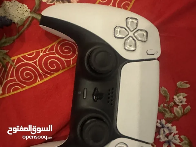 PS5 controller