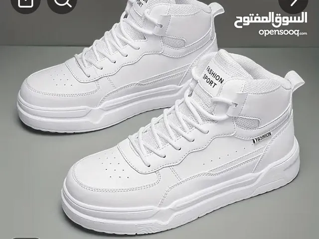 حذاء سنيكرز رجالي عالي
