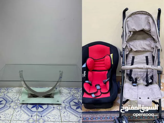 كرسي سياره وعربه وطاوله