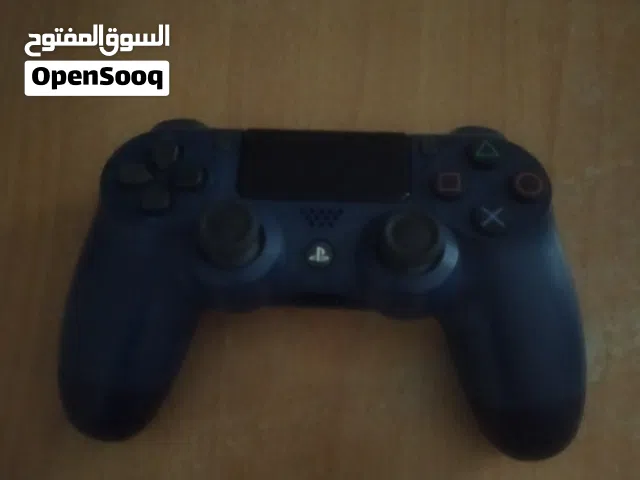 متوفر اشرطة وأجهزة بلستيشن فور للبيع