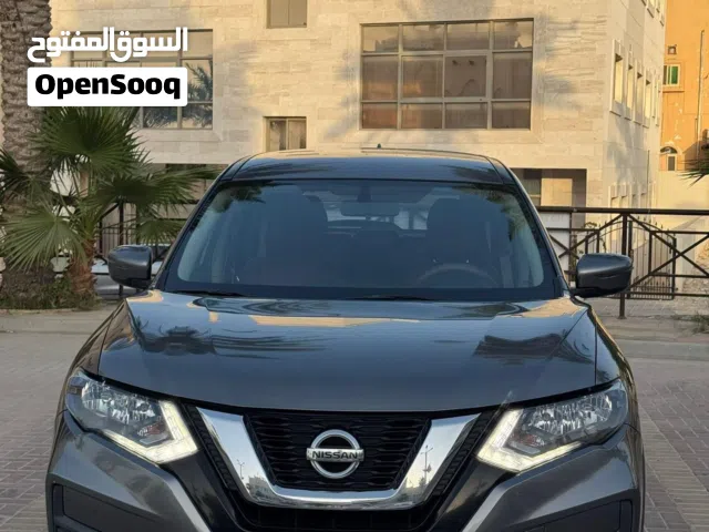 2018 نيسان X-تريل SV1