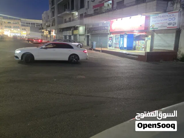 محلات تجاري للبيع ام السماق الشمالي قرب بنك الاسكان 5 محلات