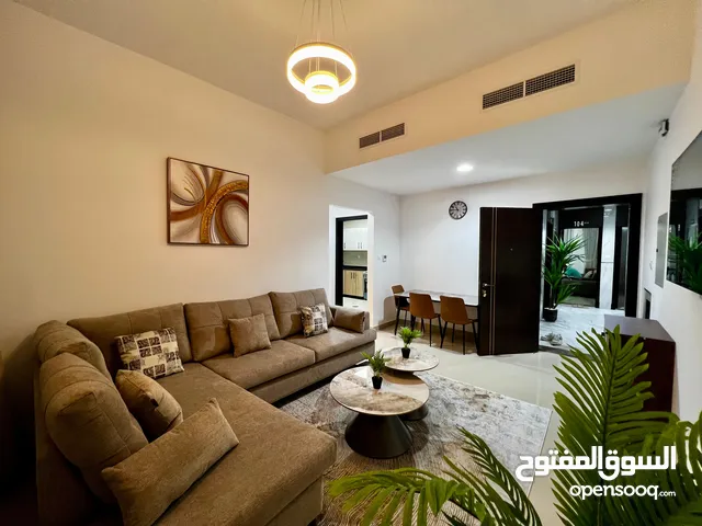 شقة غرفة وصالة عجمان النعيمية 1 شارع الكويت قريب لسفير مول سهل المخرج لدبي والشارقة شقة غرفة وصال