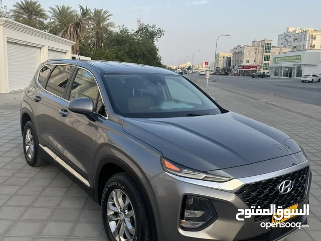 Hyundai Santa Fe 2019 in Muscat