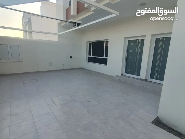 300m2 5 Bedrooms Villa for Sale in Muharraq Arad