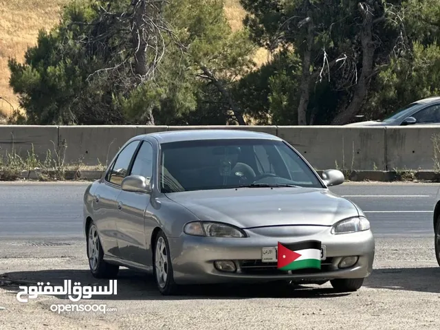 هونداي افانتي 1996