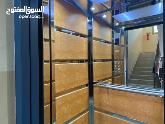 شقة للإيجار في الرفاع الشرقي