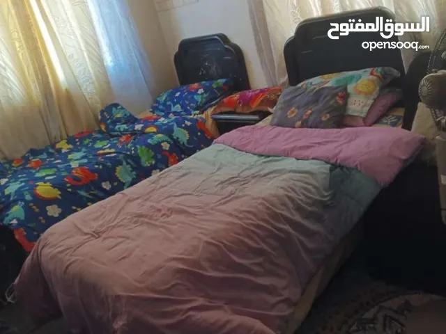 سرير مفرد عدد 2 للبيع