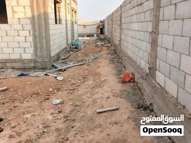 130 m2 4 Bedrooms Townhouse for Sale in Zarqa Russayfah